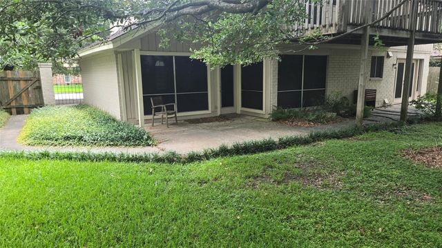 515 Lorie Lane, Pasadena, TX 77586