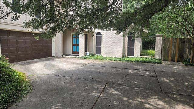 515 Lorie Lane, Pasadena, TX 77586