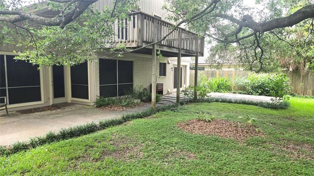 515 Lorie Lane, Pasadena, TX 77586