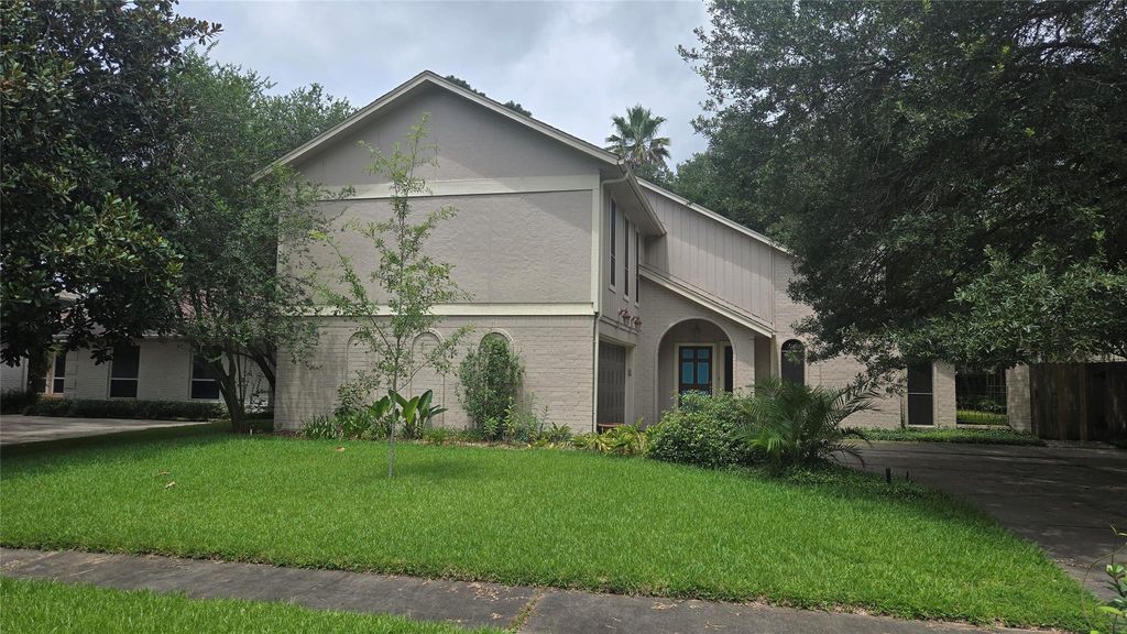 515 Lorie Lane, Pasadena, TX 77586