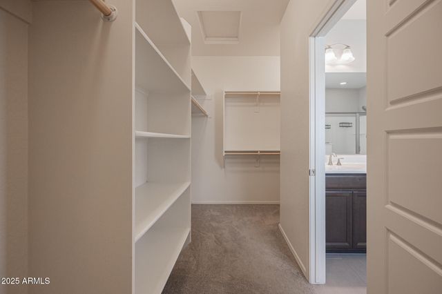 2841 W APOLLO Road, Phoenix, AZ 85041