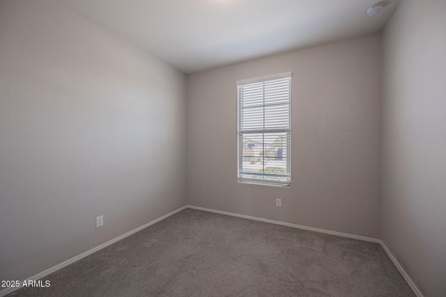 2841 W APOLLO Road, Phoenix, AZ 85041