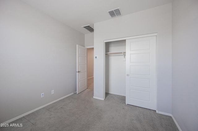 2841 W APOLLO Road, Phoenix, AZ 85041