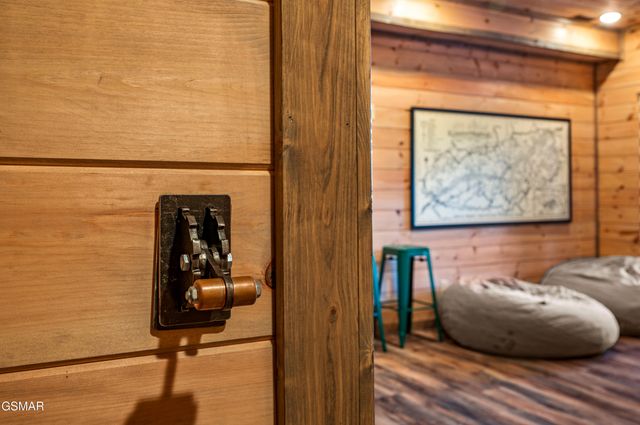 1606 Dove Wing Way, Sevierville, TN 37862