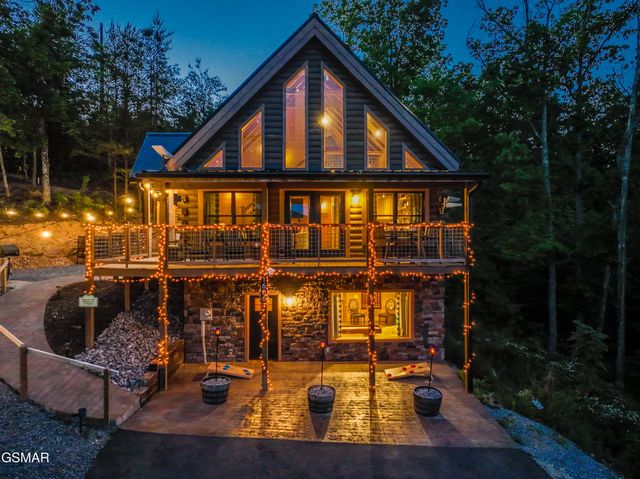 1606 Dove Wing Way, Sevierville, TN 37862