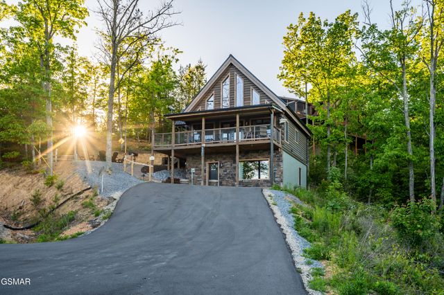 1606 Dove Wing Way, Sevierville, TN 37862