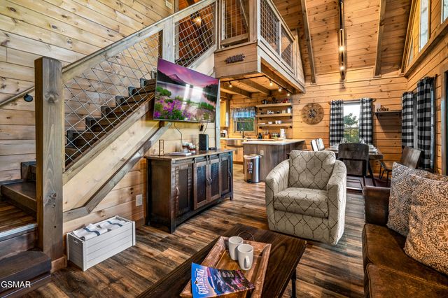 1606 Dove Wing Way, Sevierville, TN 37862