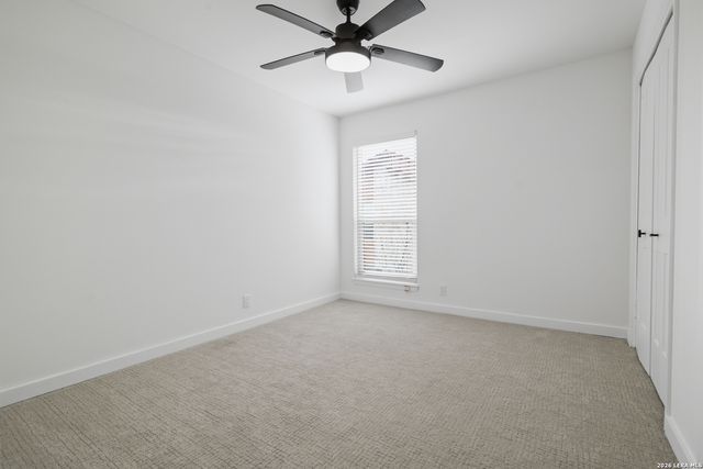 2718 Old Field Dr Apt 1002, San Antonio, TX 78247