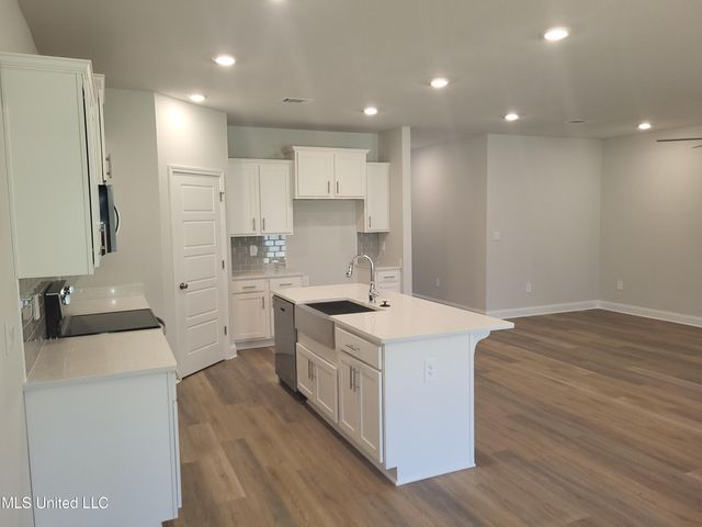 17430 Willow Cove, Saucier, MS 39574