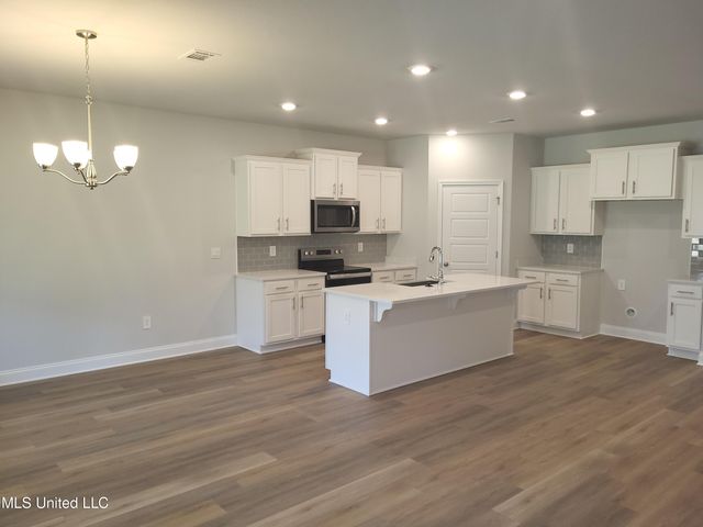 17430 Willow Cove, Saucier, MS 39574