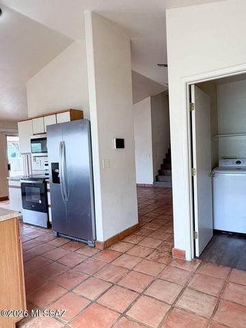 7391 S Camino De La Tierra, Tucson, AZ 85746