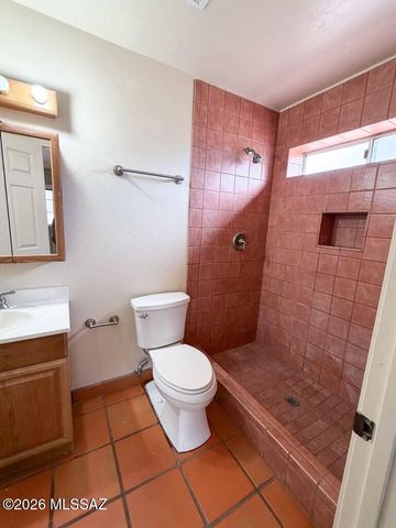 7391 S Camino De La Tierra, Tucson, AZ 85746