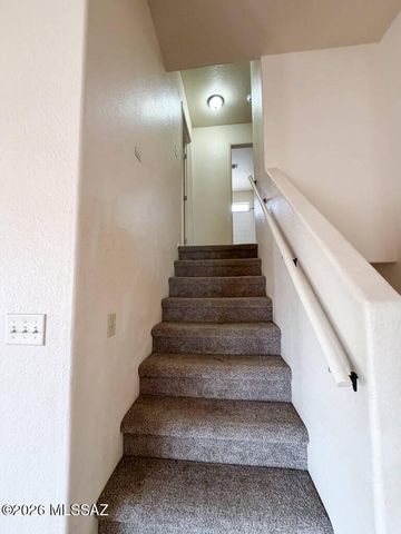 7391 S Camino De La Tierra, Tucson, AZ 85746