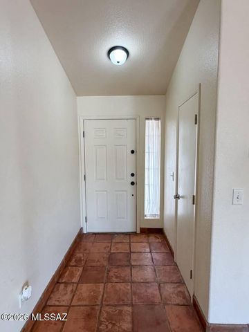 7391 S Camino De La Tierra, Tucson, AZ 85746