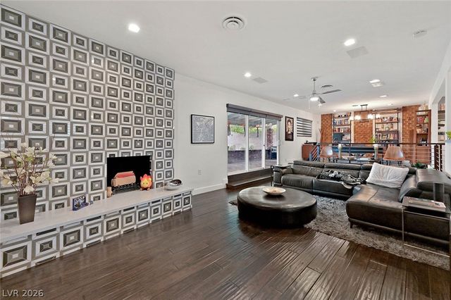 2605 Gilmary Avenue, Las Vegas, NV 89102