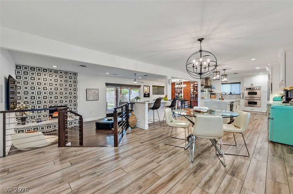 2605 Gilmary Avenue, Las Vegas, NV 89102 — photo 4