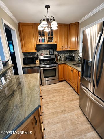 52 Lake Drive, Howell, NJ 07731
