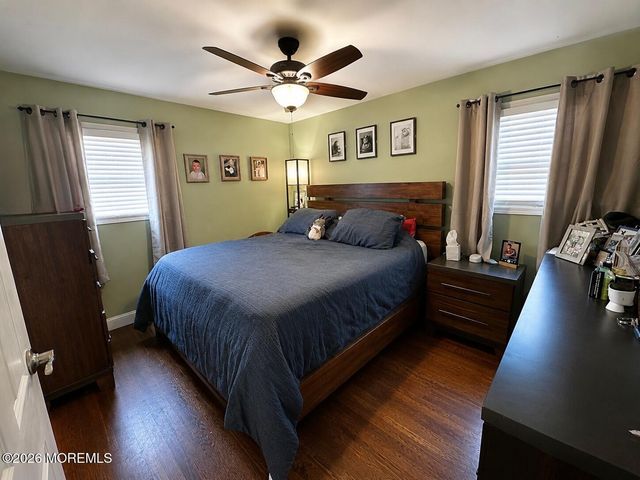 52 Lake Drive, Howell, NJ 07731