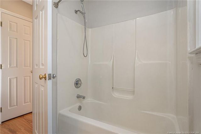 5014 Waterford Drive, Fayetteville, NC 28303