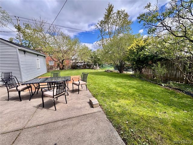 142 Ellen Drive, Cheektowaga, NY 14225