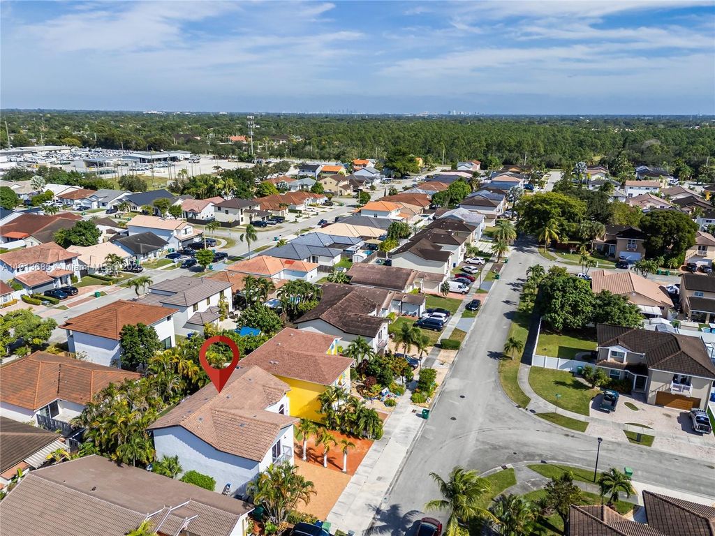 14361 SW 116th Ter, Miami, FL 33186