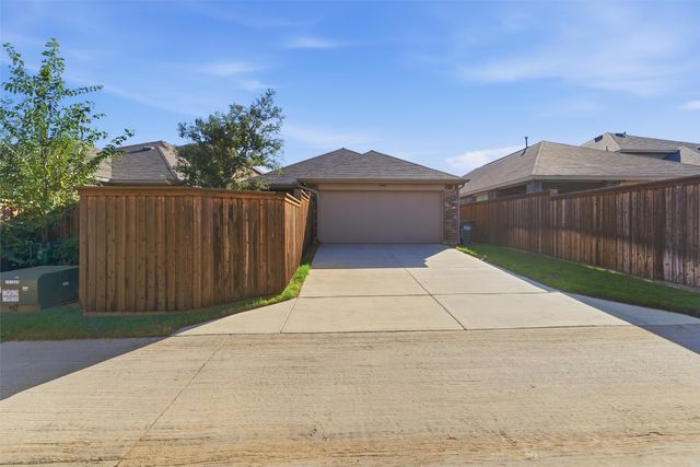 2309 Pyrite Drive, Little Elm, TX 76227