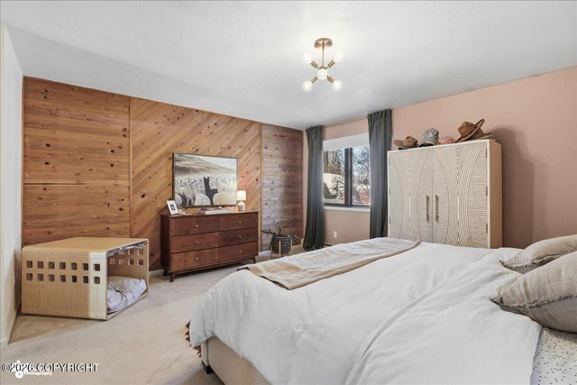 4031 Romanzof Circle, Anchorage, AK 99517