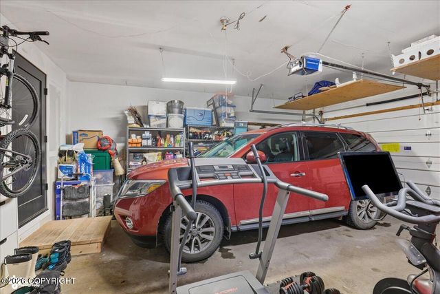 4031 Romanzof Circle, Anchorage, AK 99517