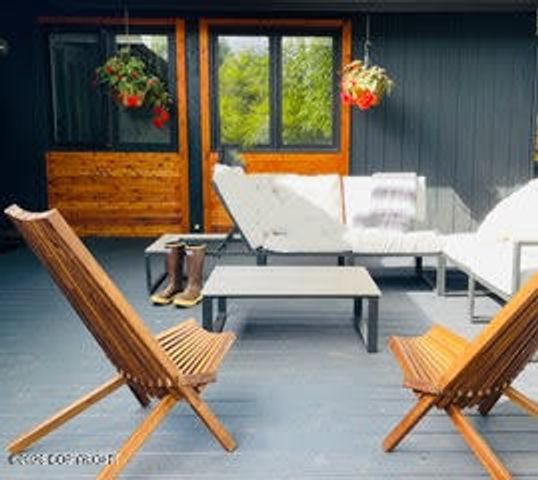 4031 Romanzof Circle, Anchorage, AK 99517