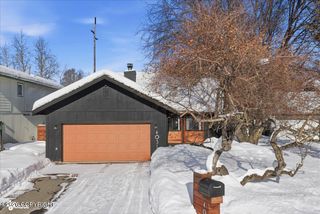 4031 Romanzof Circle, Anchorage, AK 99517