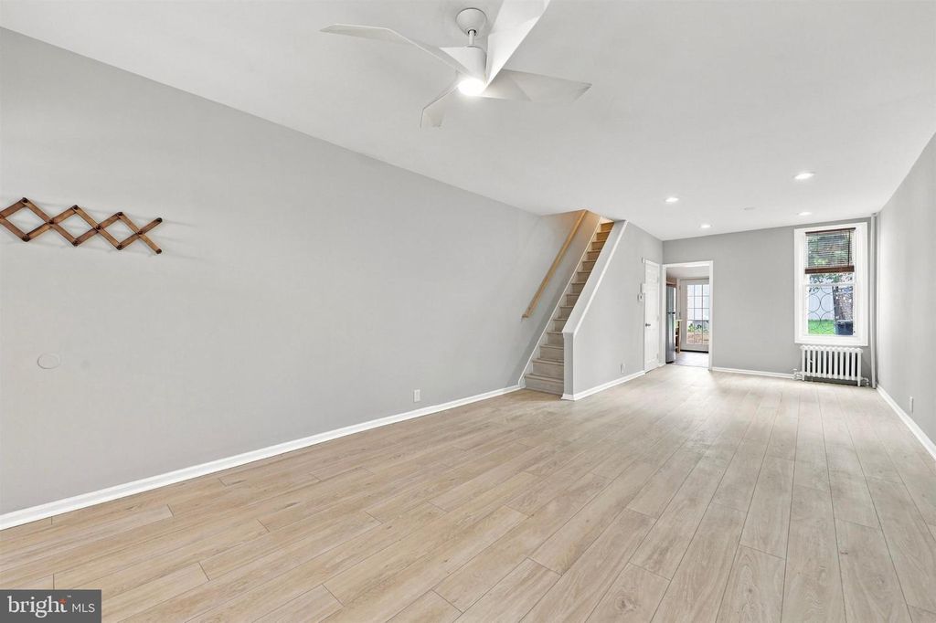 3423 CRESSON ST, PHILADELPHIA, PA 19129 — photo 4