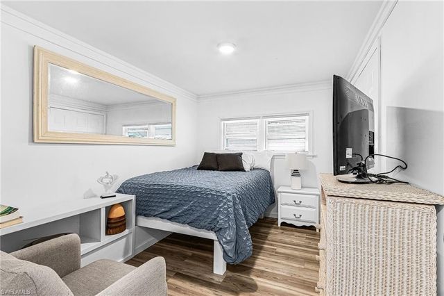 64 Sturbridge LN, Fort Myers, FL 33908