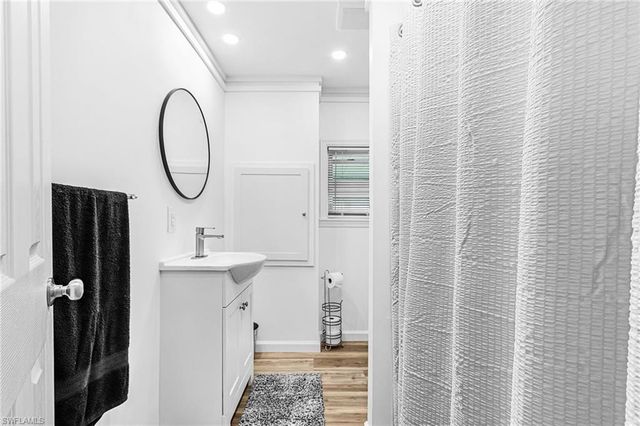 64 Sturbridge LN, Fort Myers, FL 33908