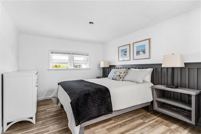 64 Sturbridge LN, Fort Myers, FL 33908