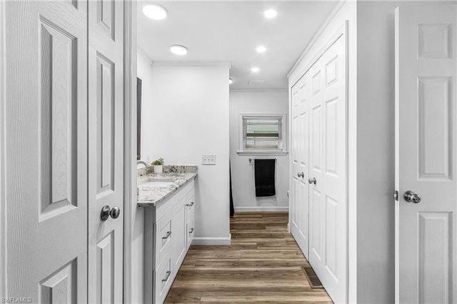 64 Sturbridge LN, Fort Myers, FL 33908