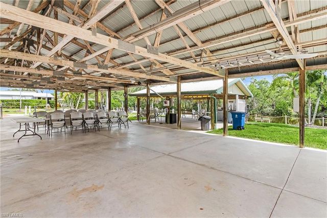 64 Sturbridge LN, Fort Myers, FL 33908