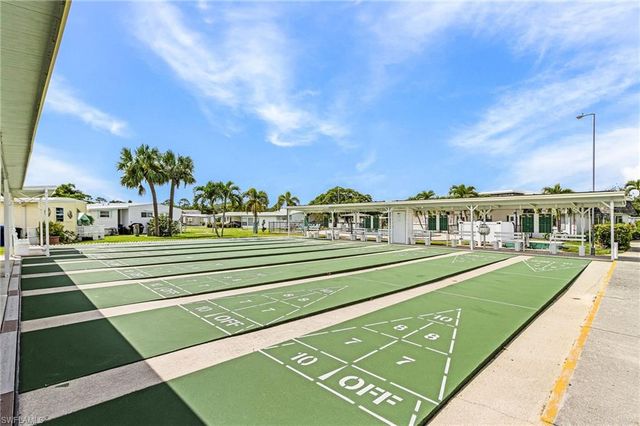 64 Sturbridge LN, Fort Myers, FL 33908