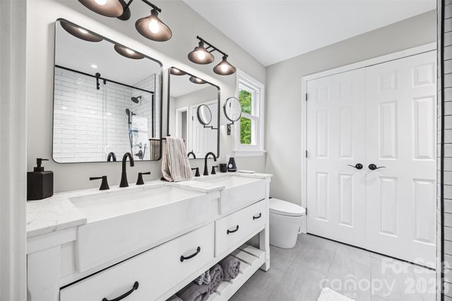 143 Old Limestone Road E, York, SC 29745