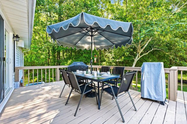 143 Old Limestone Road E, York, SC 29745