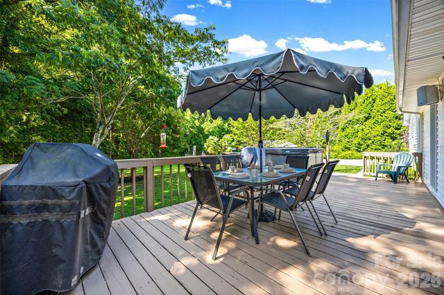 143 Old Limestone Road E, York, SC 29745