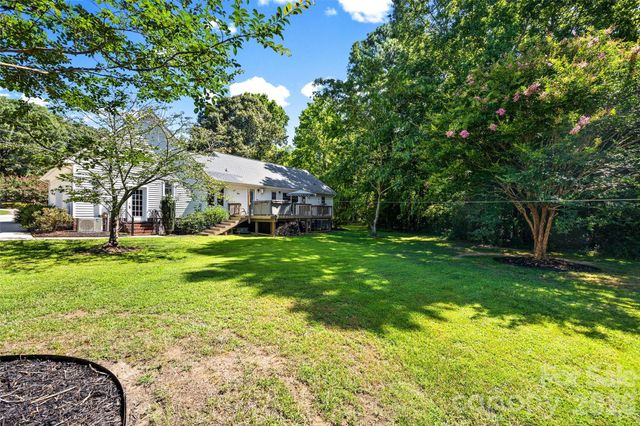 143 Old Limestone Road E, York, SC 29745
