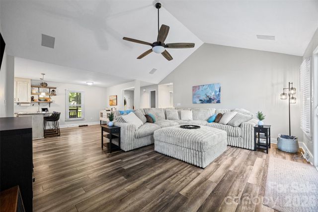 143 Old Limestone Road E, York, SC 29745