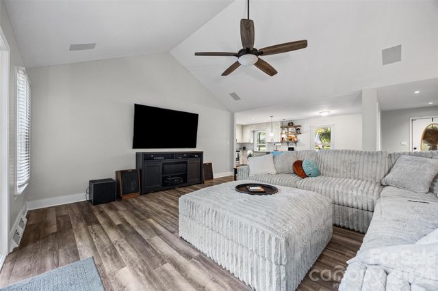 143 Old Limestone Road E, York, SC 29745