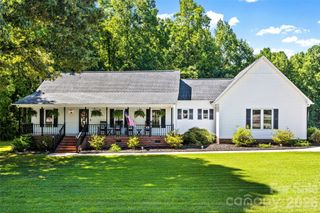 143 Old Limestone Road E, York, SC 29745