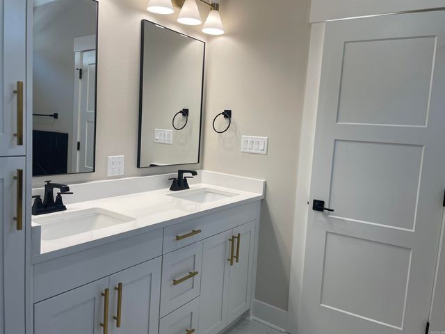 15 calvados Court, Cabot, AR 72023