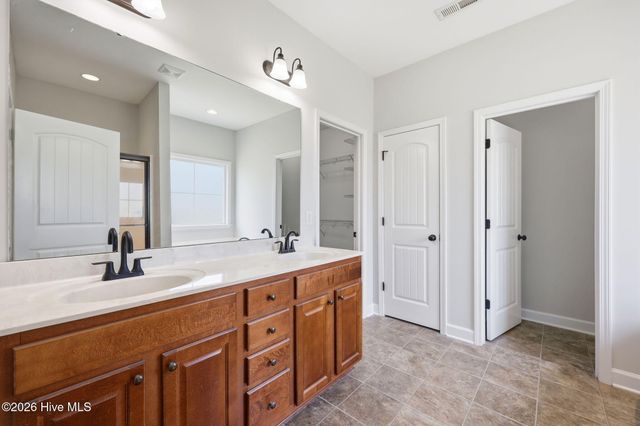102 E Lake Drive, Goldsboro, NC 27534