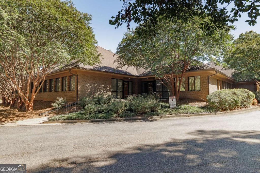 700 Sunset Drive, Athens, GA 30606 — exterior