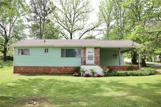 910 Sunset Lane, Harrison, AR 72601