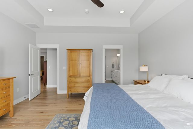 2118 Royal Ridge Circle, Manhattan, KS 66503