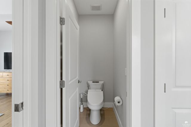 2118 Royal Ridge Circle, Manhattan, KS 66503